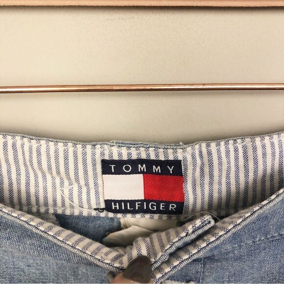 TOMMY HILFIGER | Denim High Waisted Pleated Light Blue Shorts Size M - Picture 5 of 7